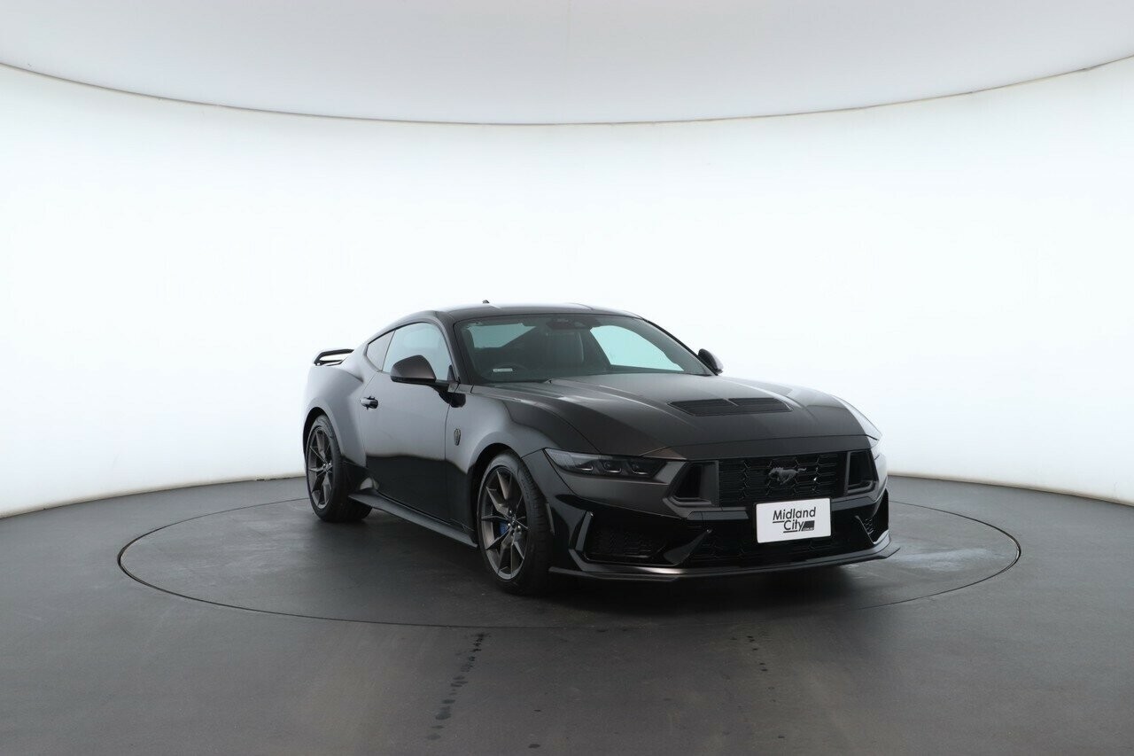Ford Mustang image 4