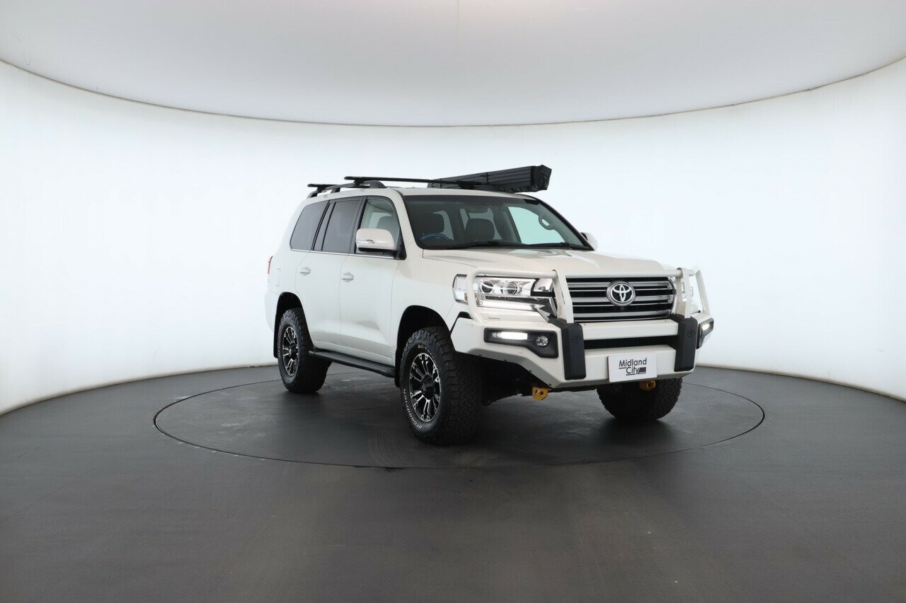 Toyota Landcruiser image 4