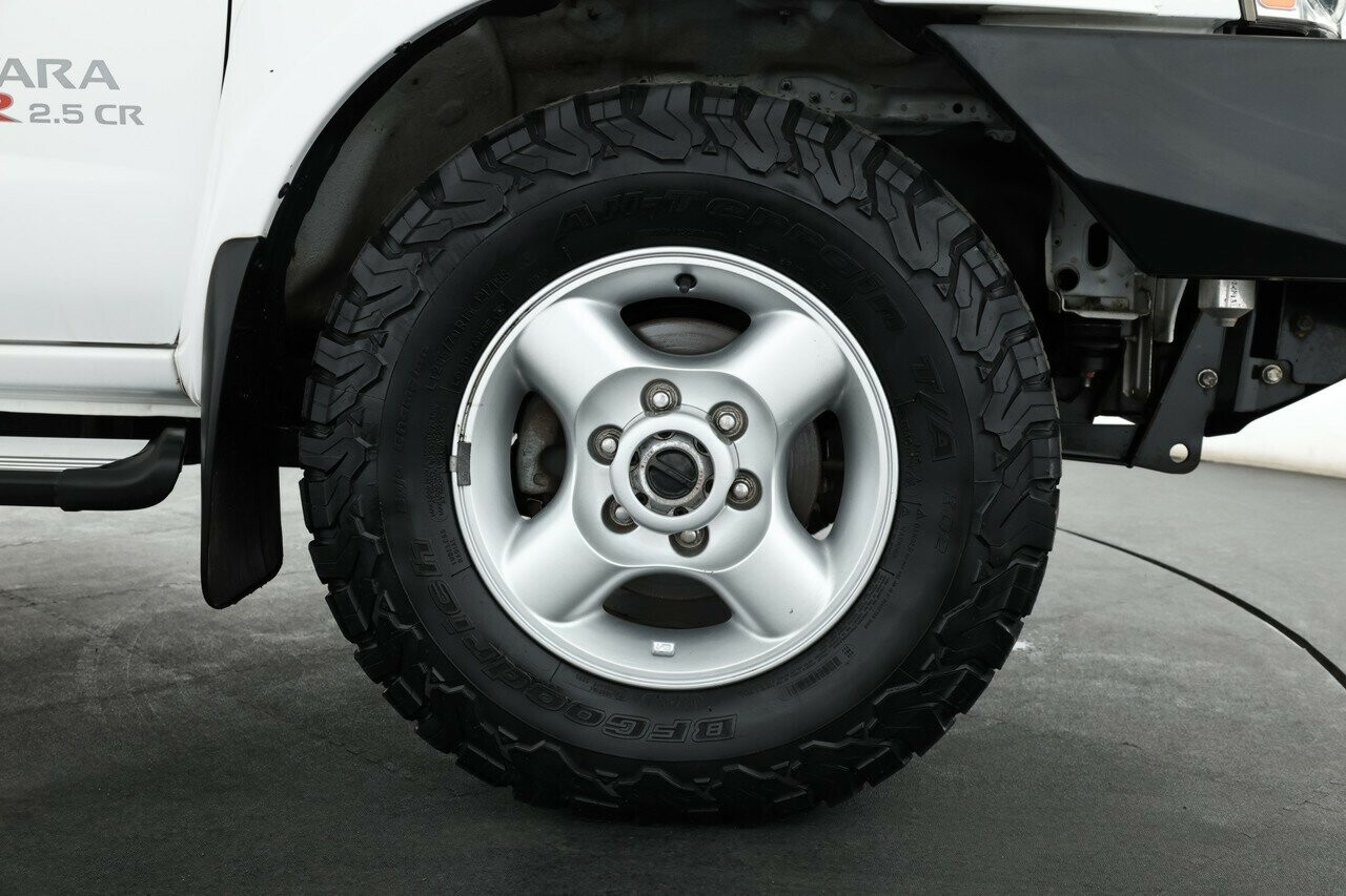 Nissan Navara image 3