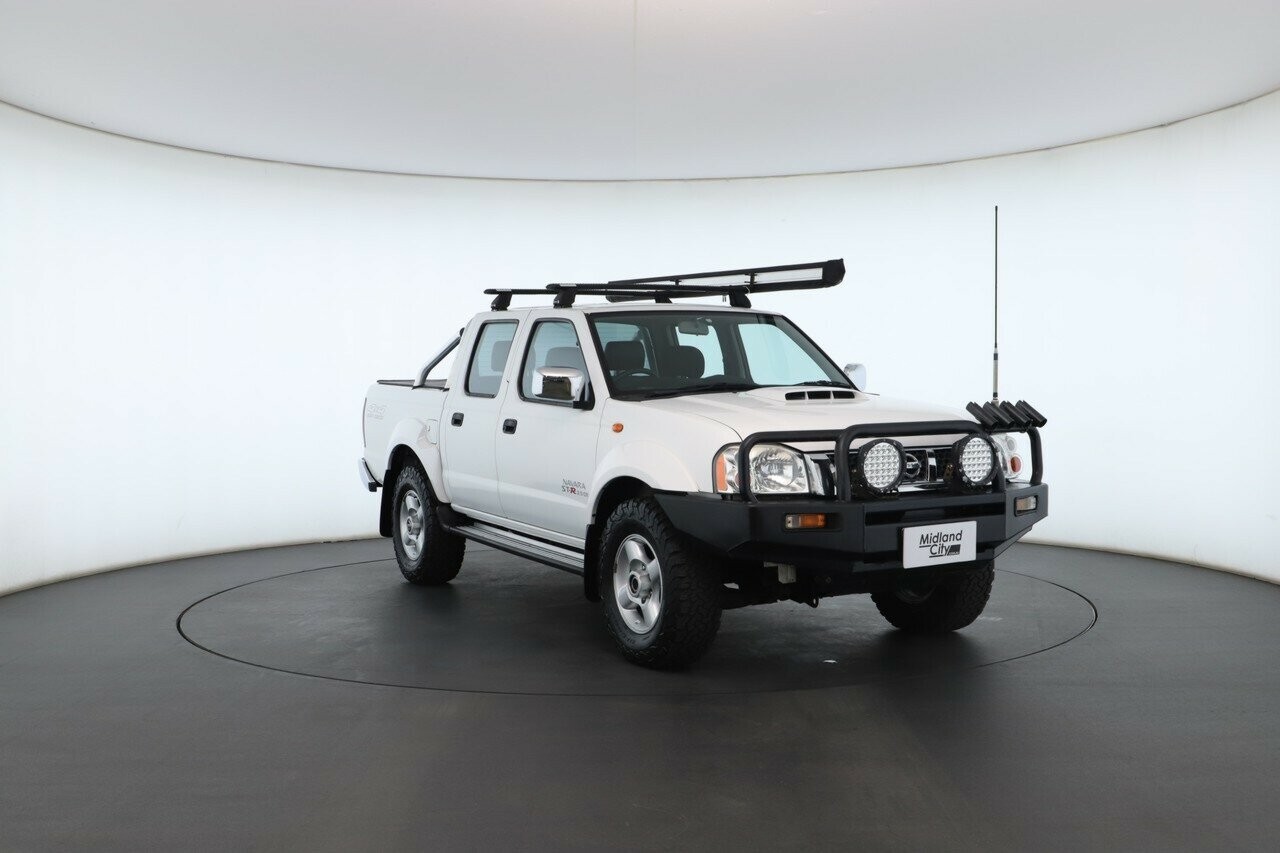 Nissan Navara image 4