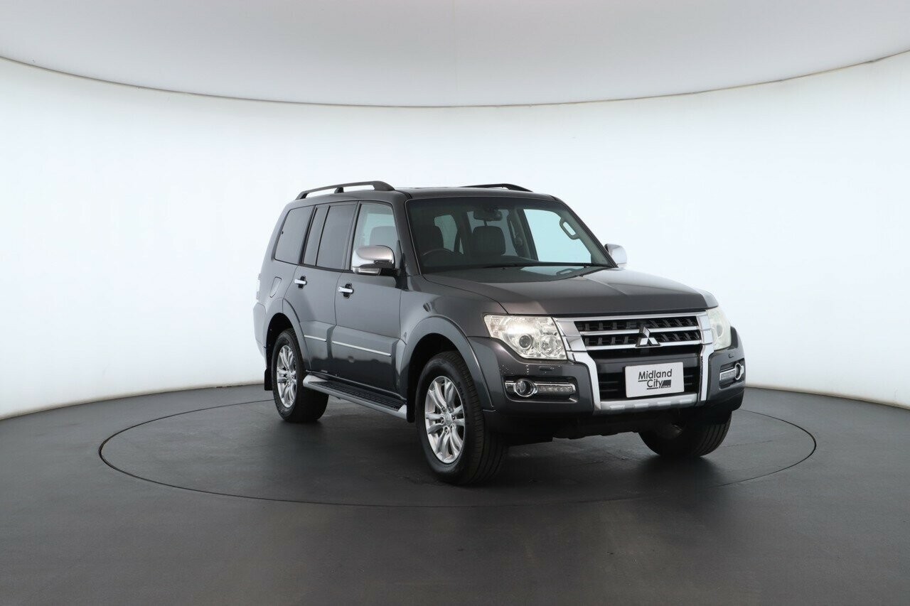 Mitsubishi Pajero image 4