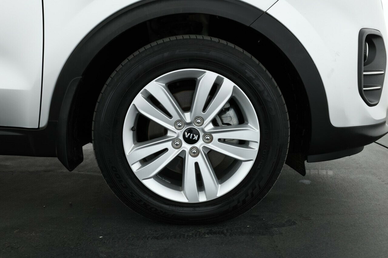 Kia Sportage image 3