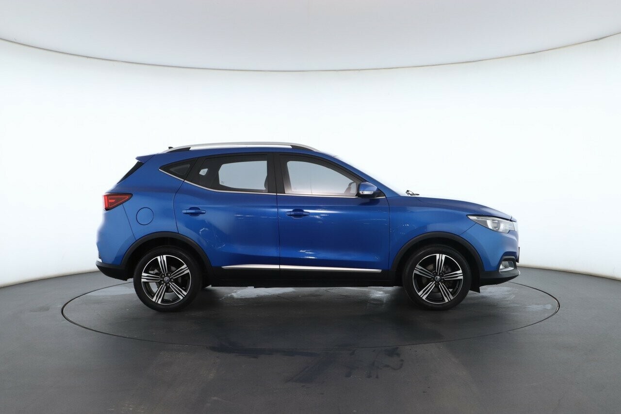 MG Zs image 2