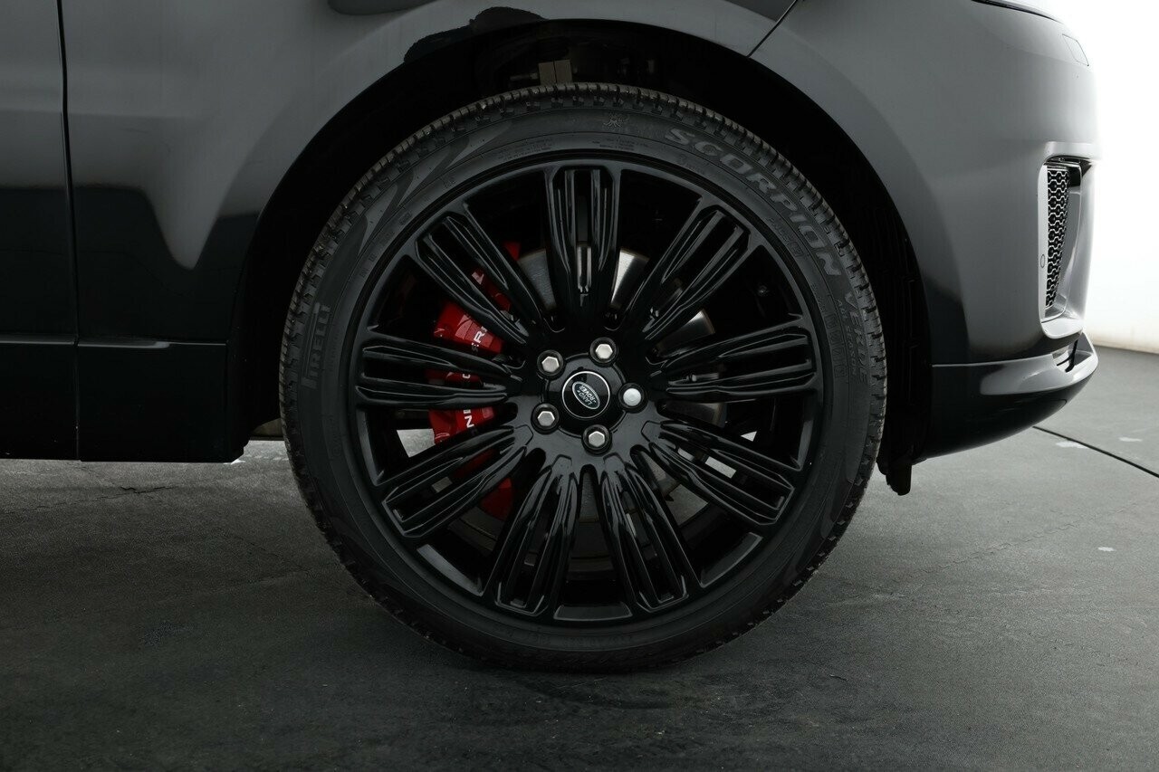 Land Rover Range Rover Sport image 3