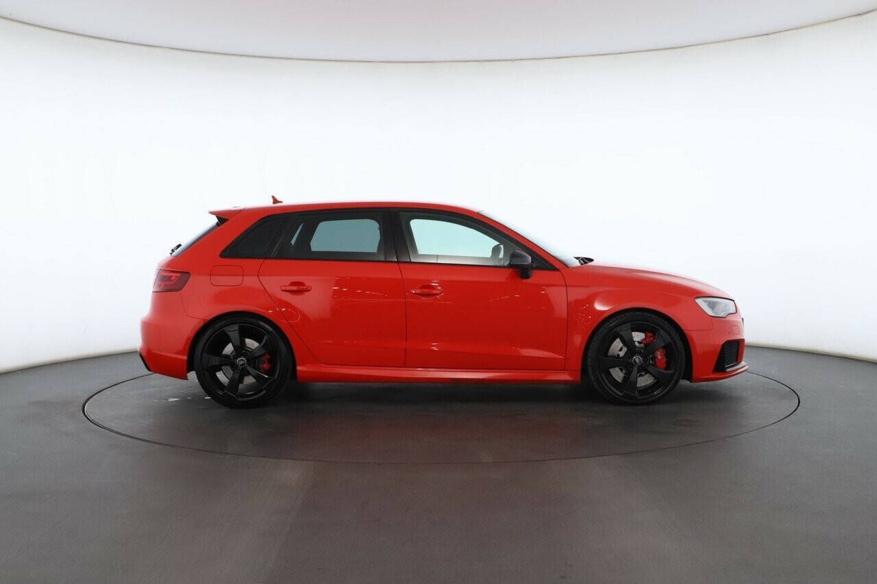 Audi Rs3 image 2