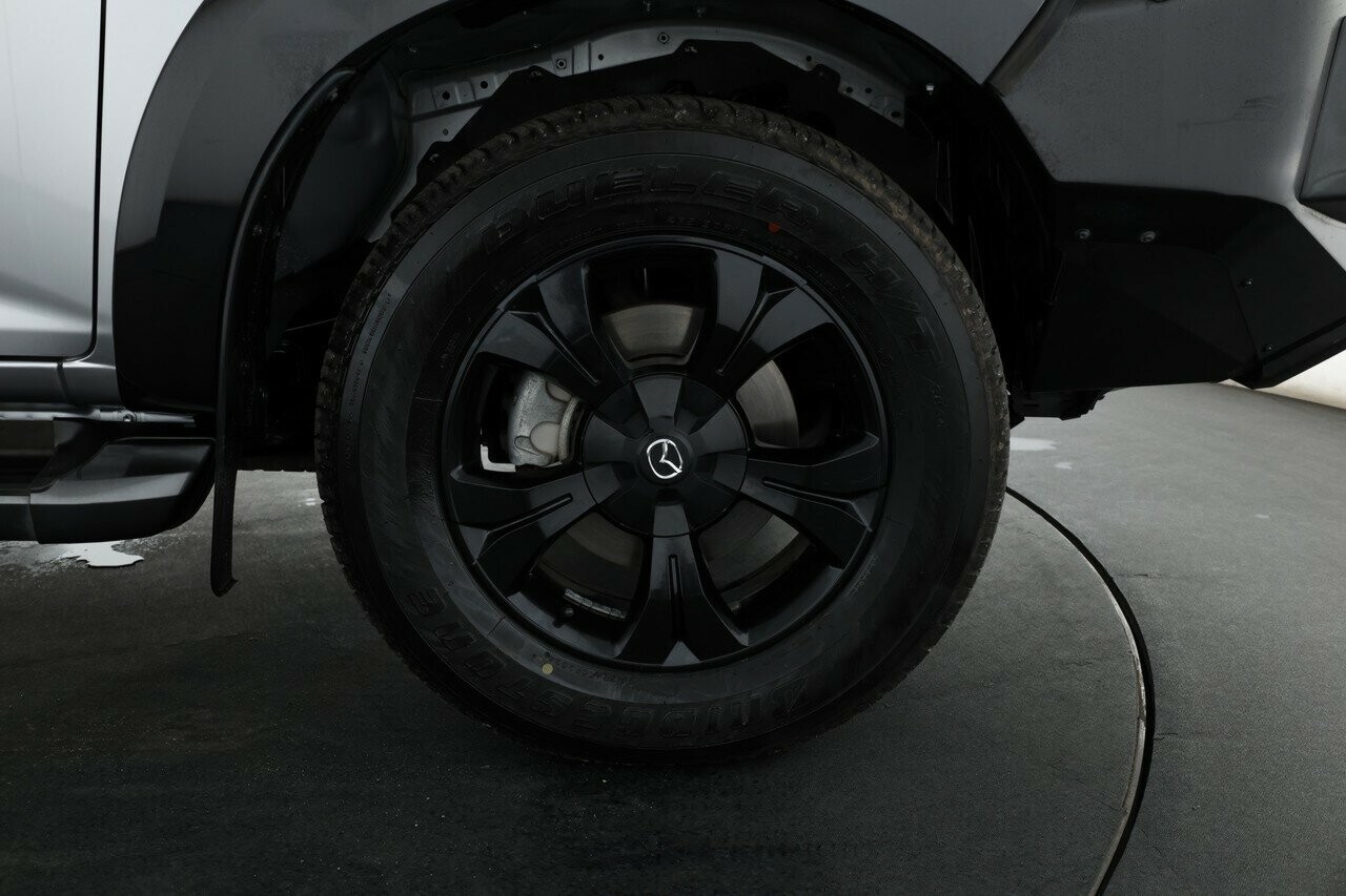 Mazda Bt-50 image 3