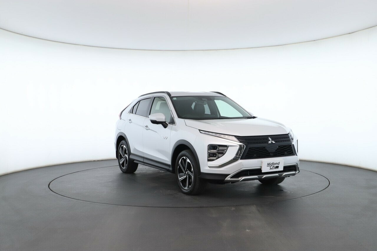 Mitsubishi Eclipse Cross image 4