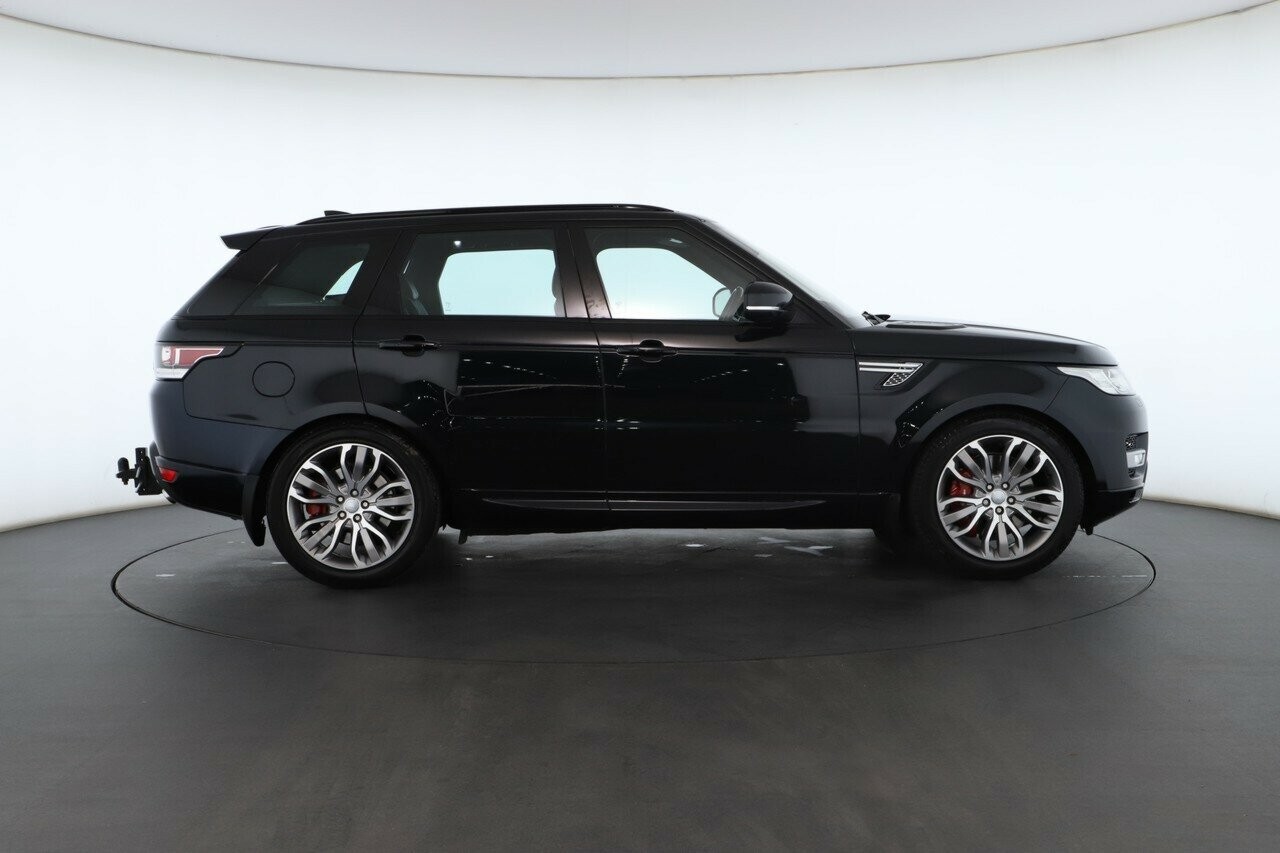 Land Rover Range Rover Sport image 2