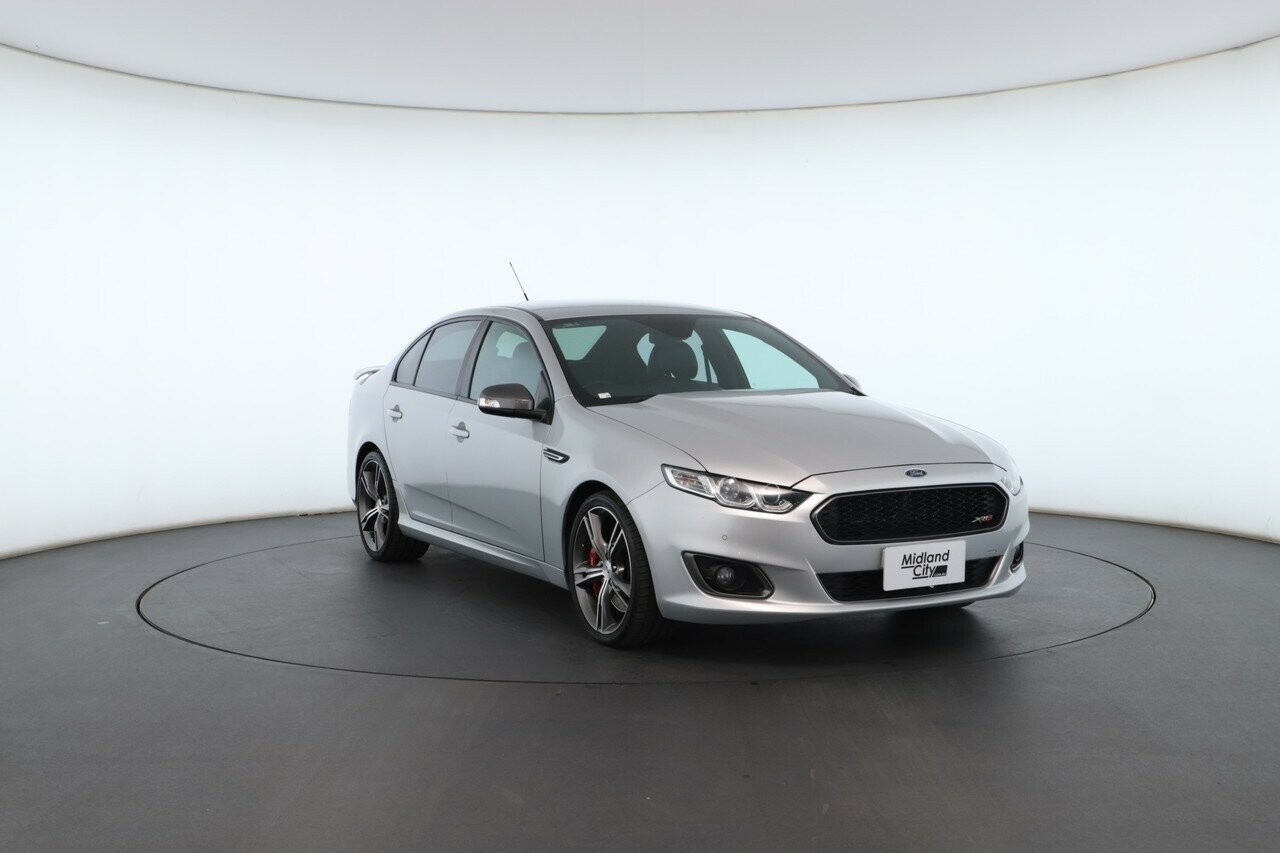 Ford Falcon image 4