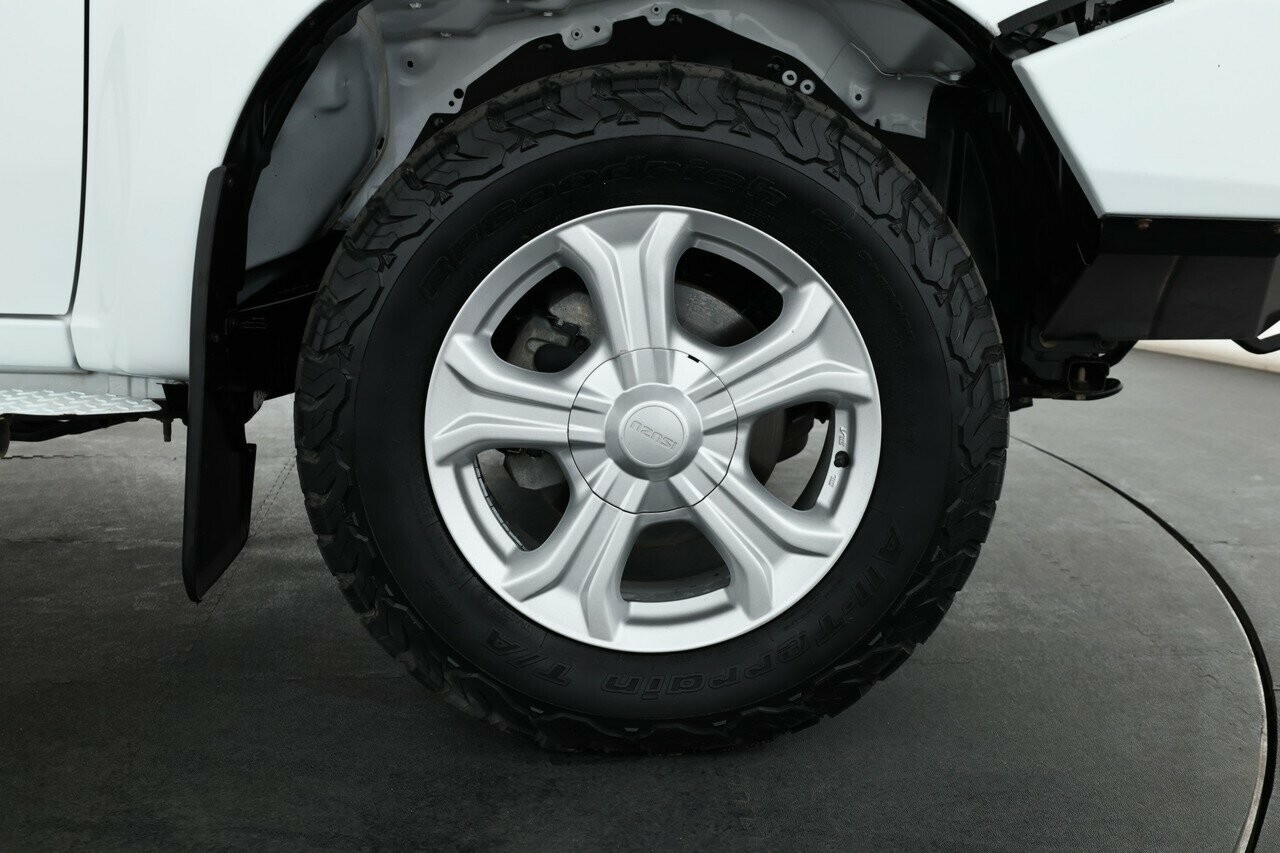 Isuzu D-max image 3