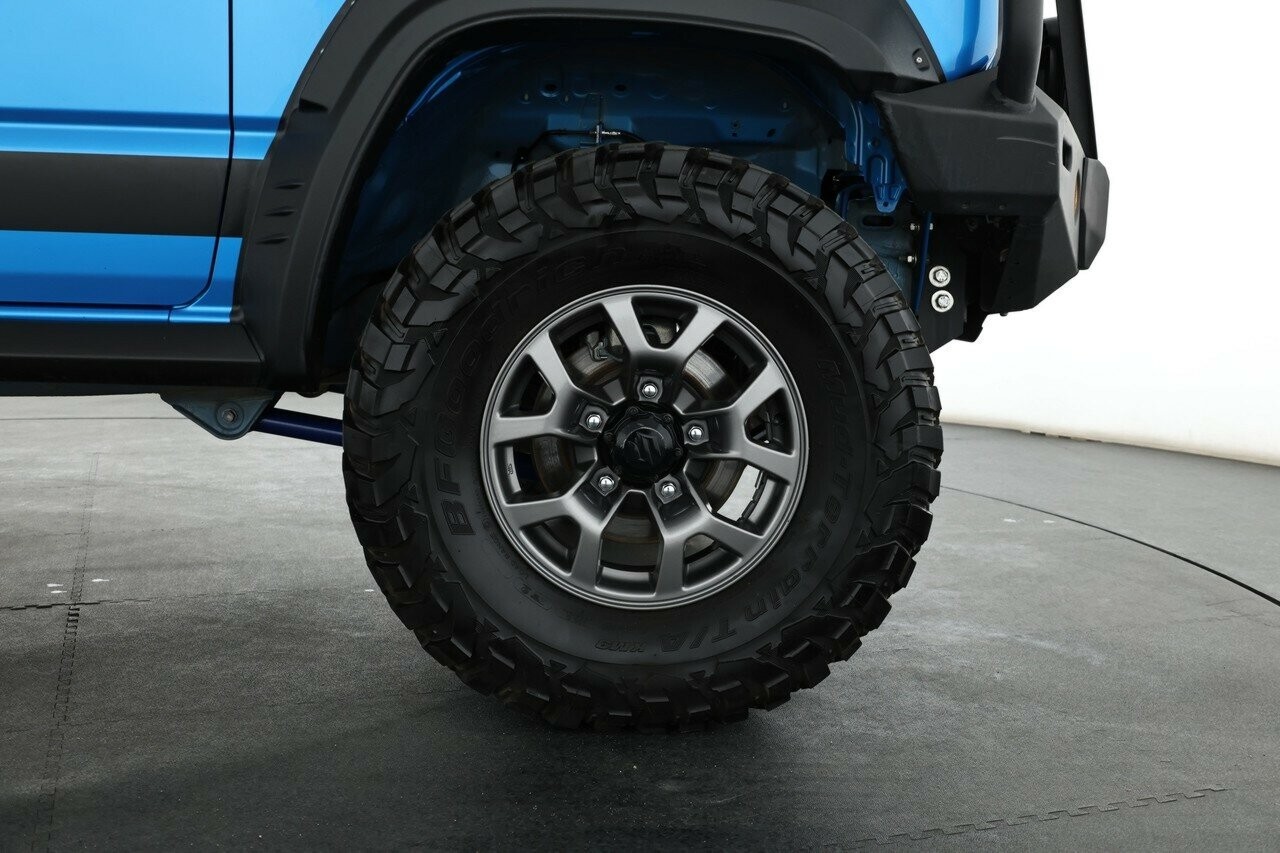 Suzuki Jimny image 3