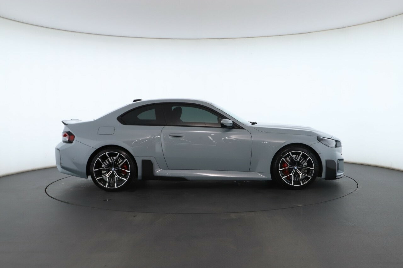 BMW M2 image 2