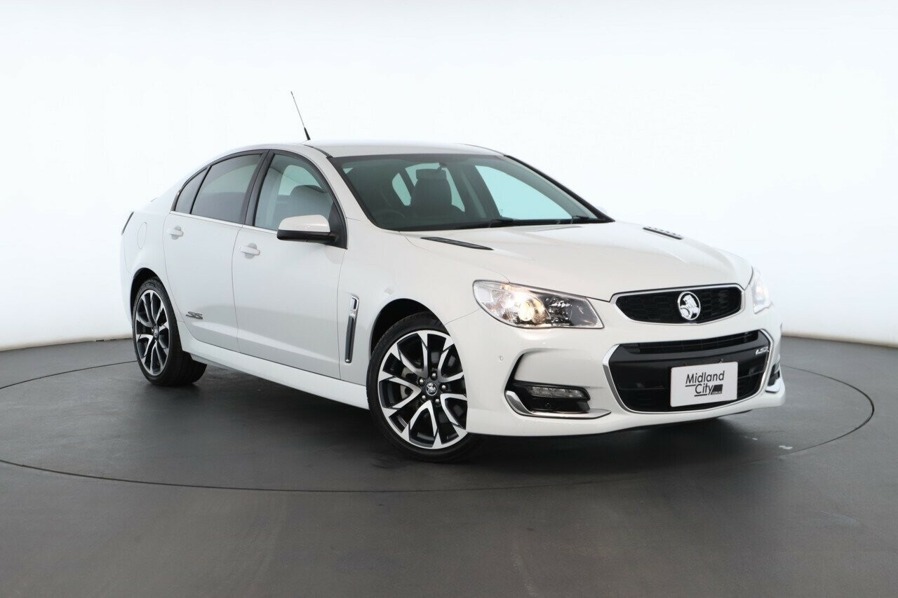 Holden Commodore image 1