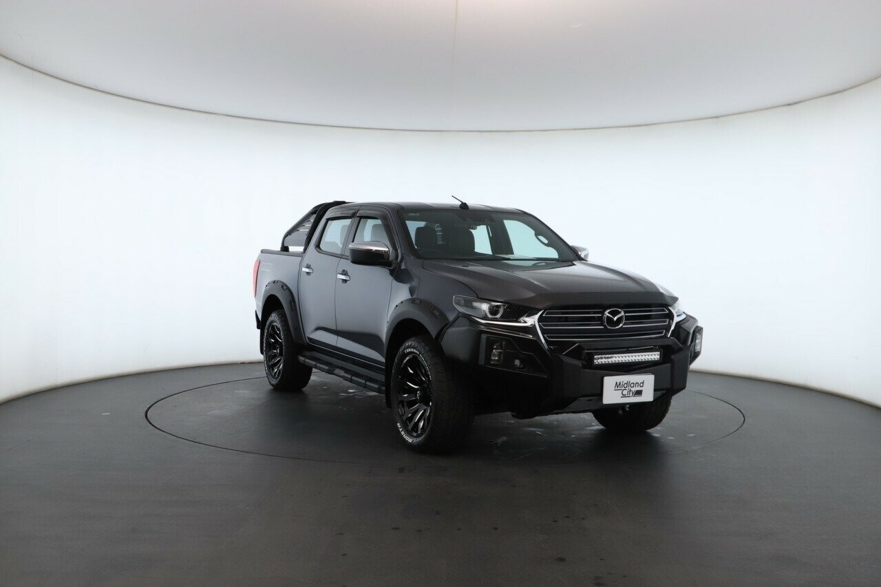 Mazda Bt-50 image 4