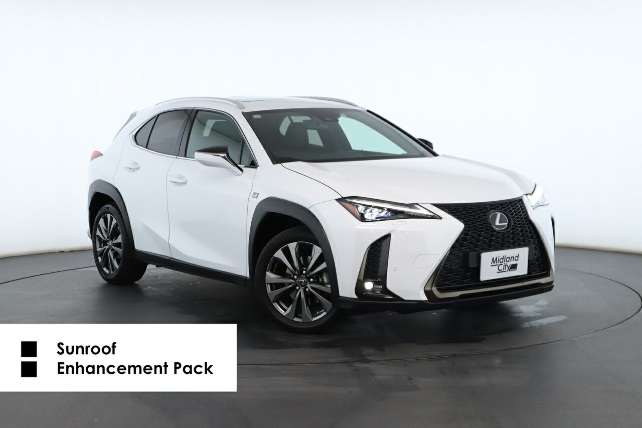 Lexus Ux image 1