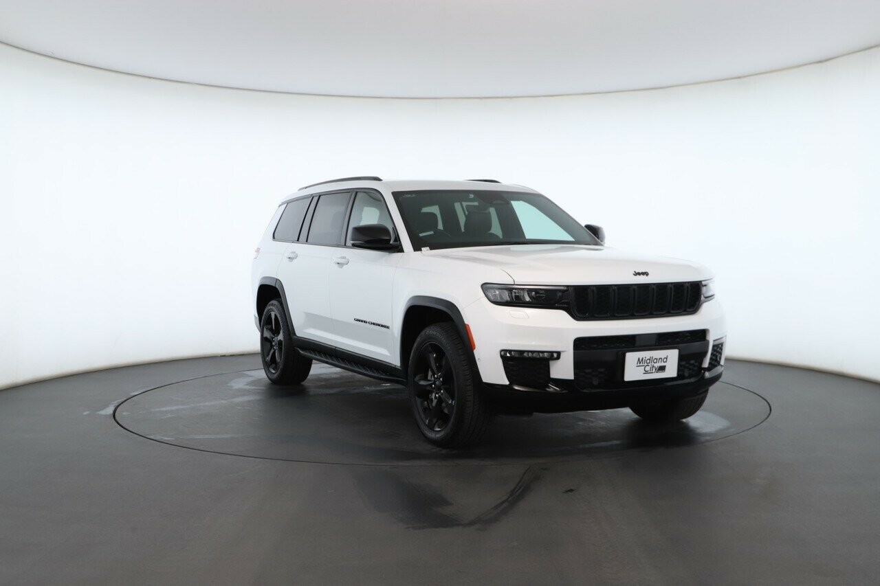 Jeep Grand Cherokee image 4