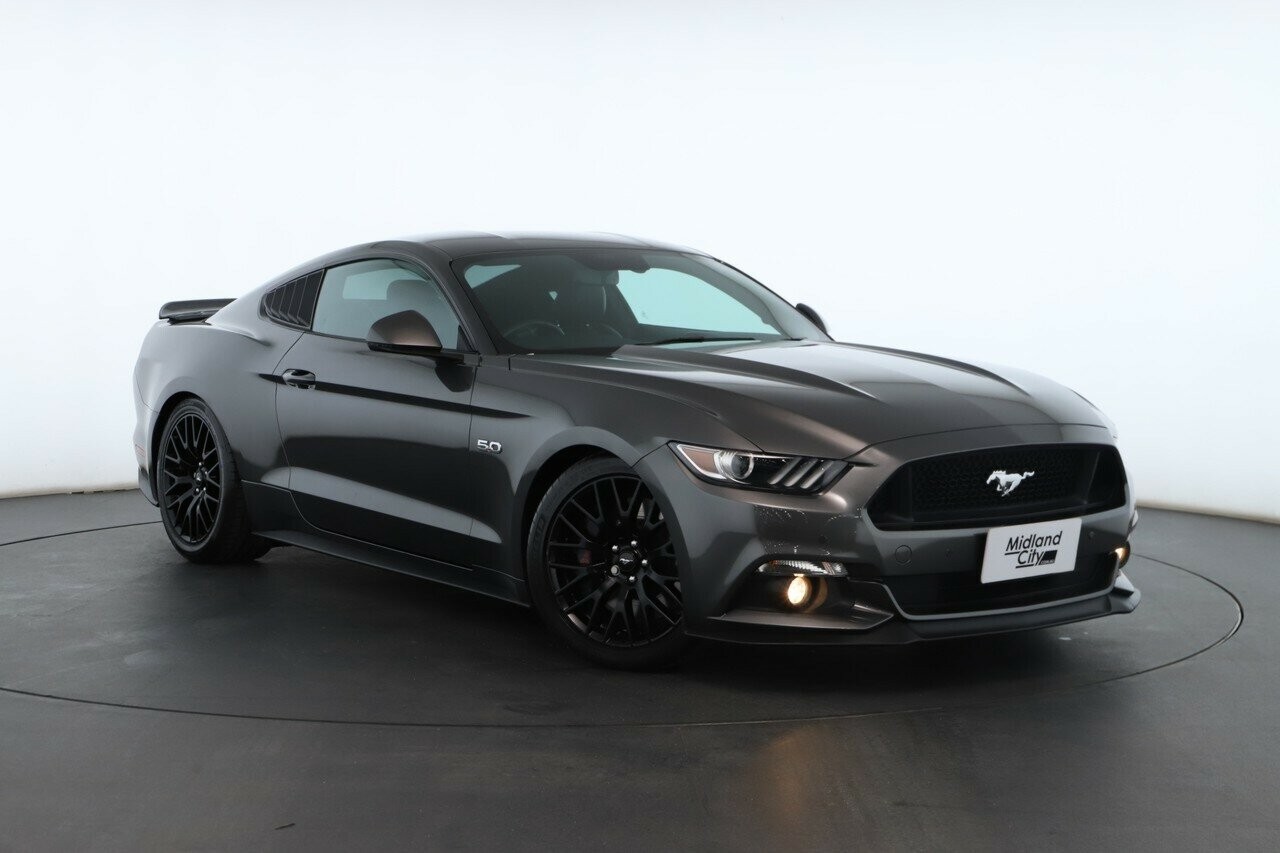 Ford Mustang image 1