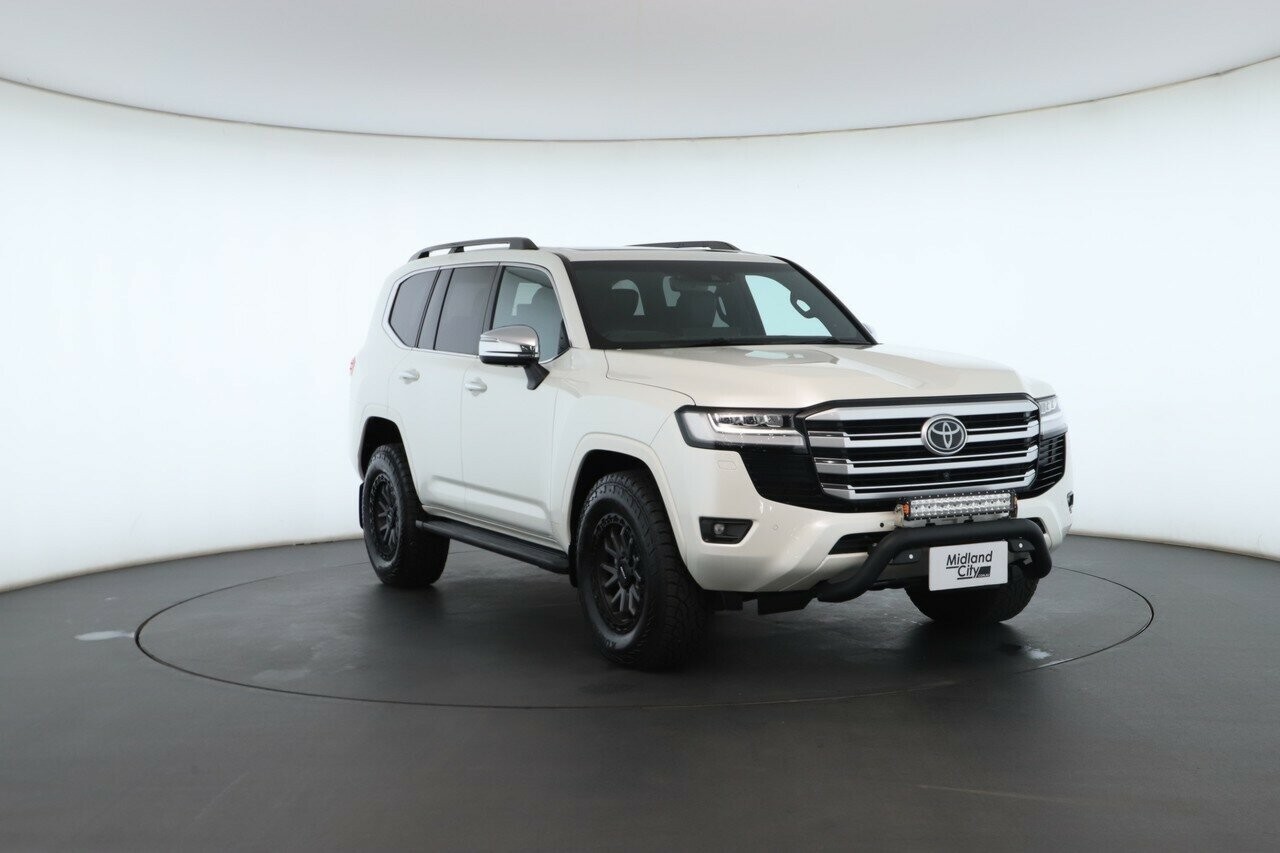 Toyota Landcruiser image 4