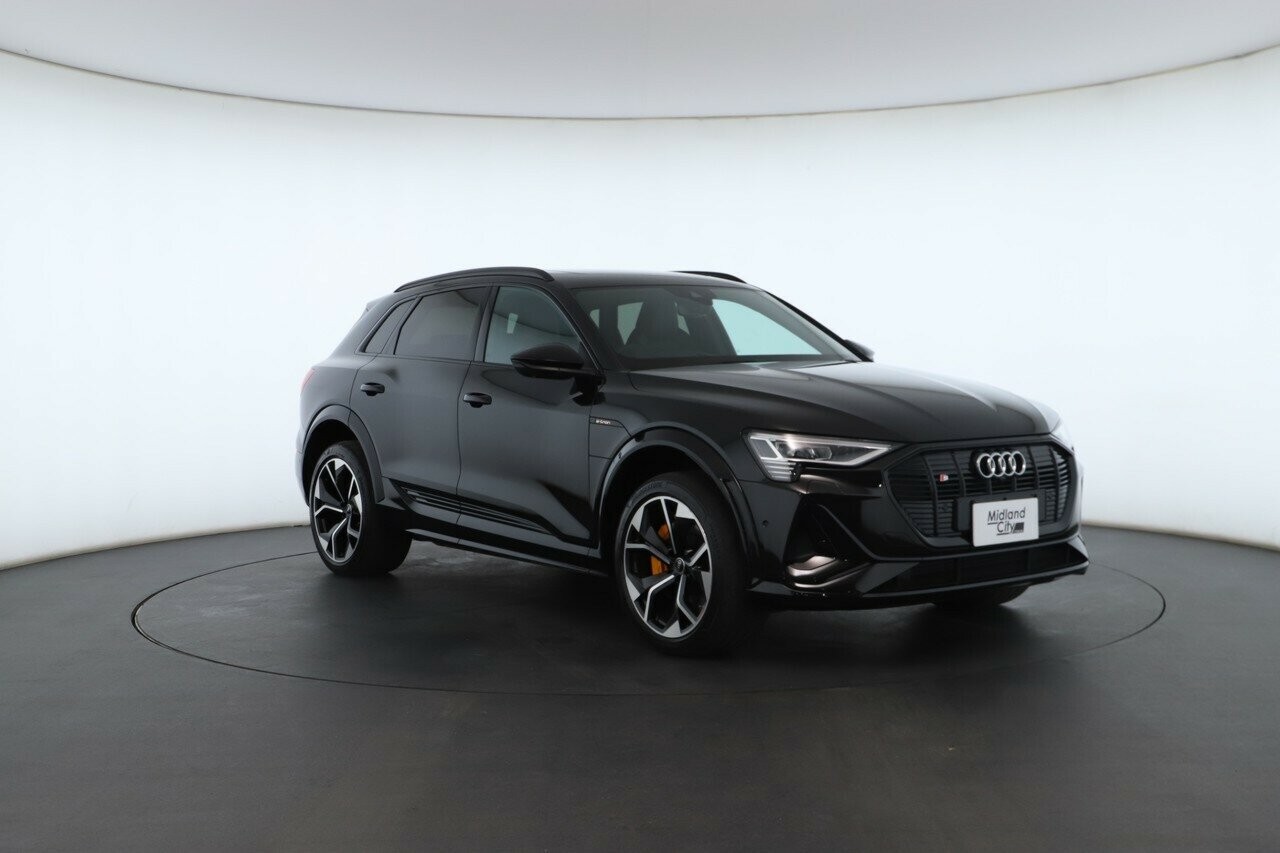Audi E-tron image 4