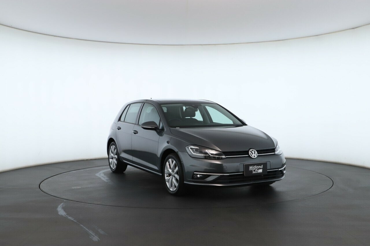 Volkswagen Golf image 4