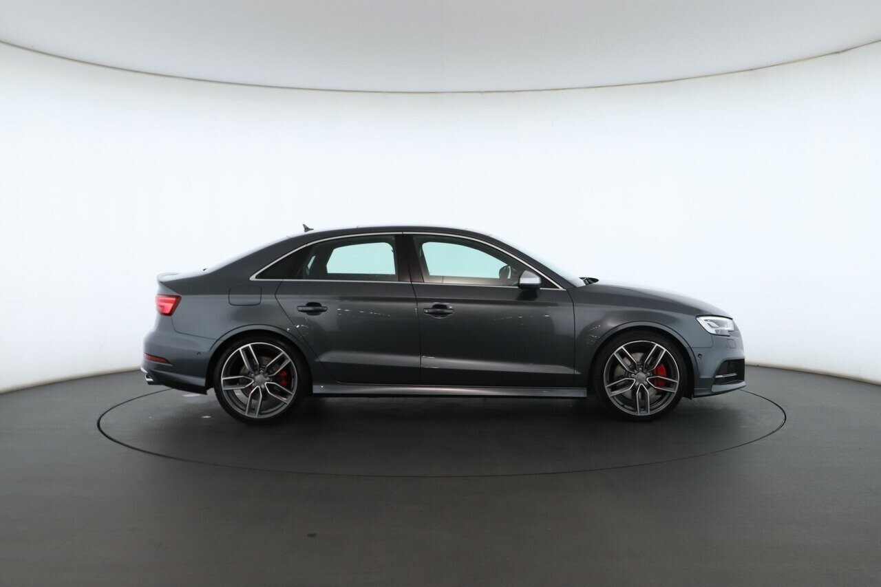 Audi S3 image 3