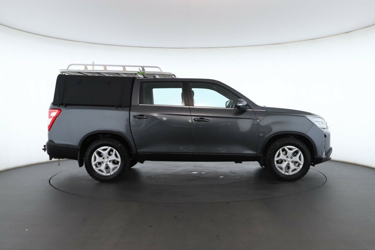 Ssangyong Musso image 2