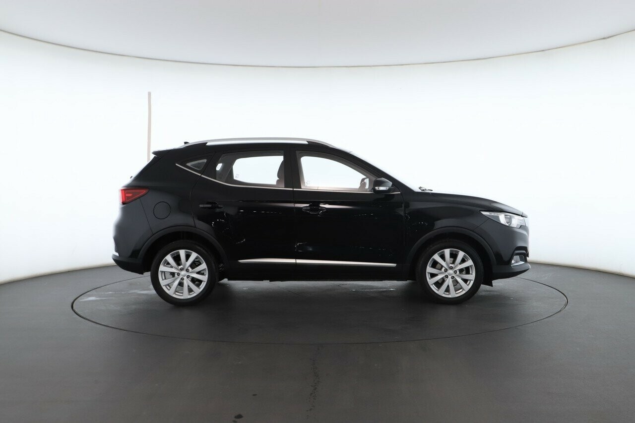MG Zs image 2
