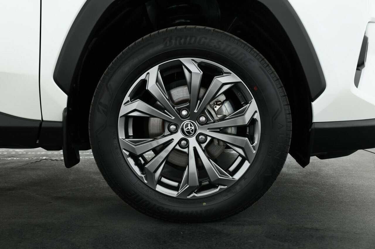 Toyota Rav4 image 3