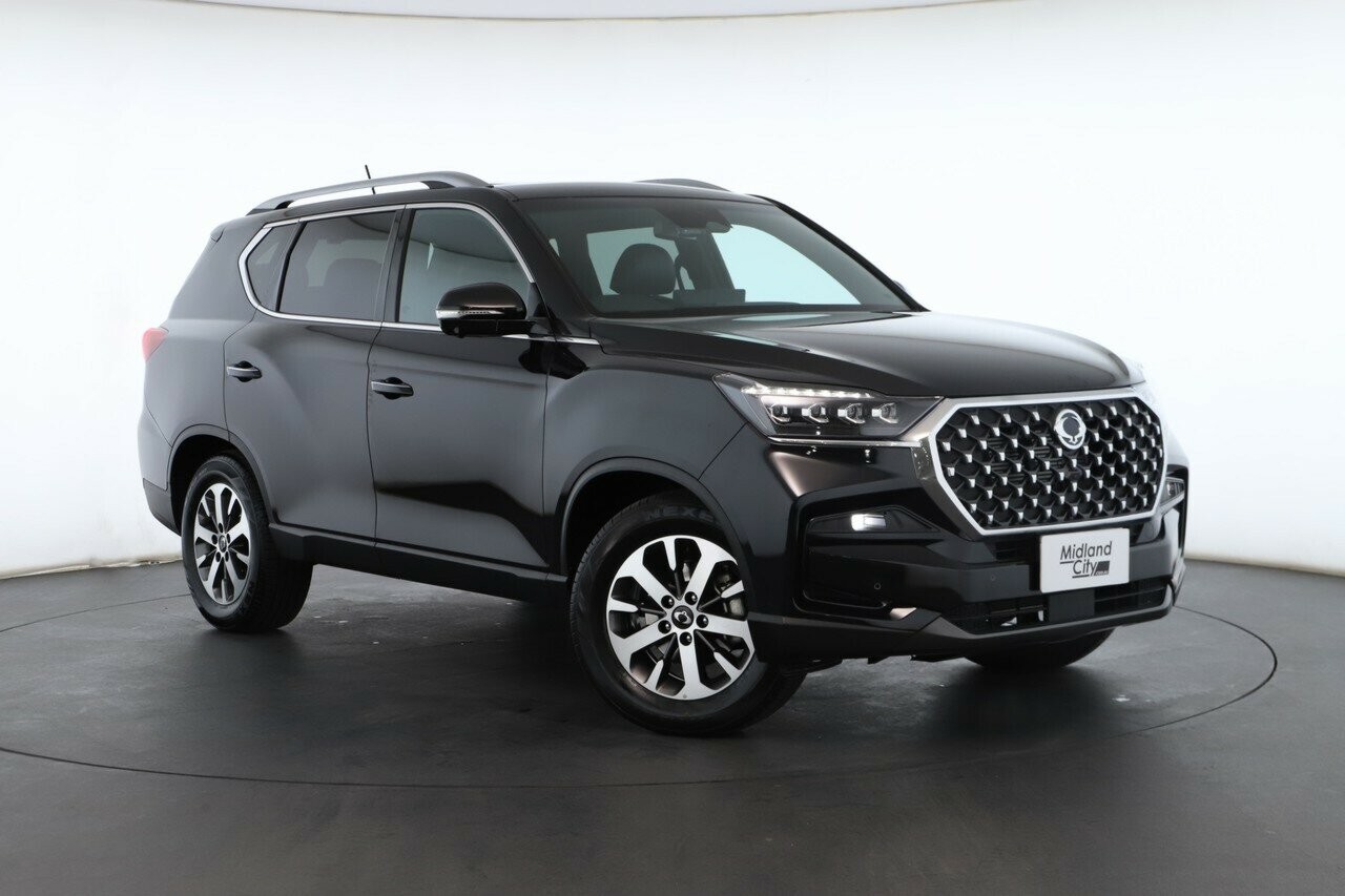 Ssangyong Rexton image 1