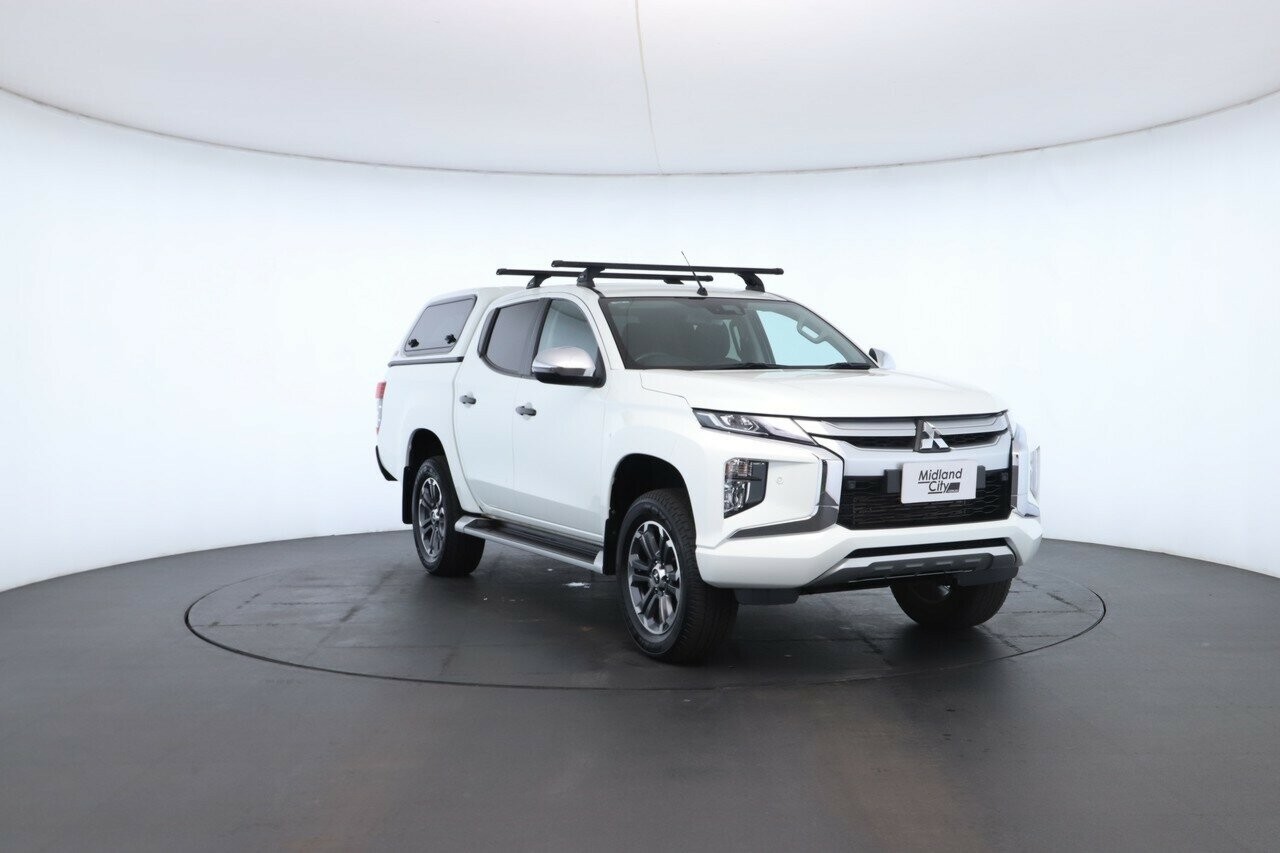 Mitsubishi Triton image 4