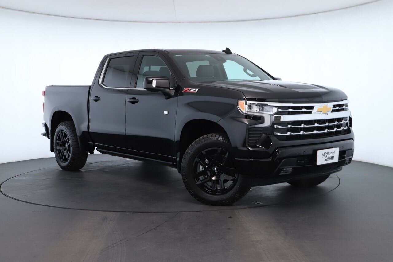 Chevrolet Silverado image 1