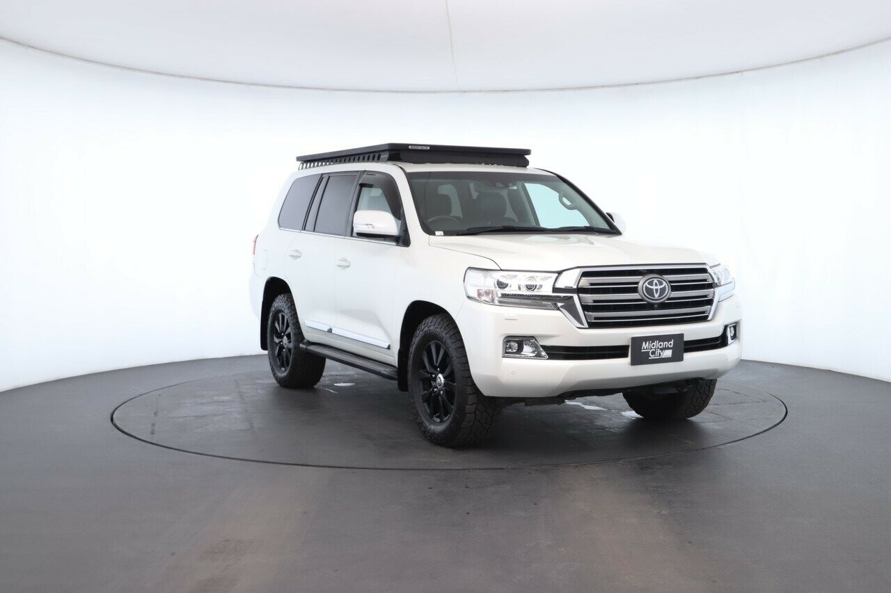 Toyota Landcruiser image 4