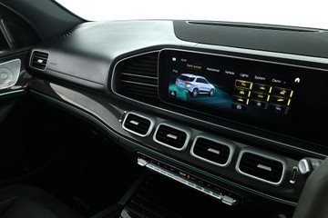 https://vehicle-cdn.autoleague.cloud/30353_61035357_8.jpg