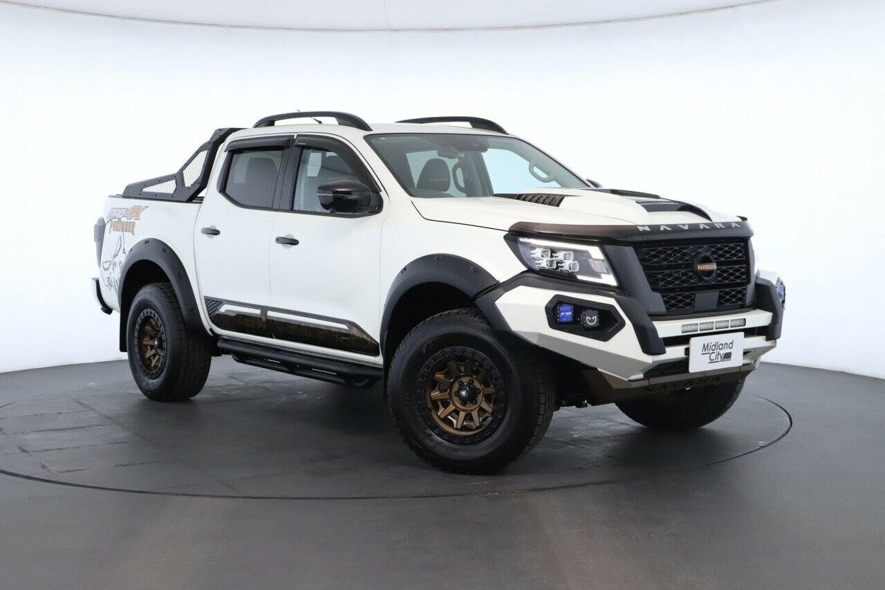 Nissan Navara image 1