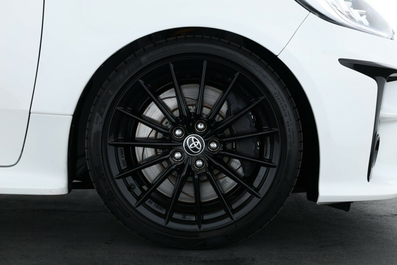 Toyota Yaris image 3