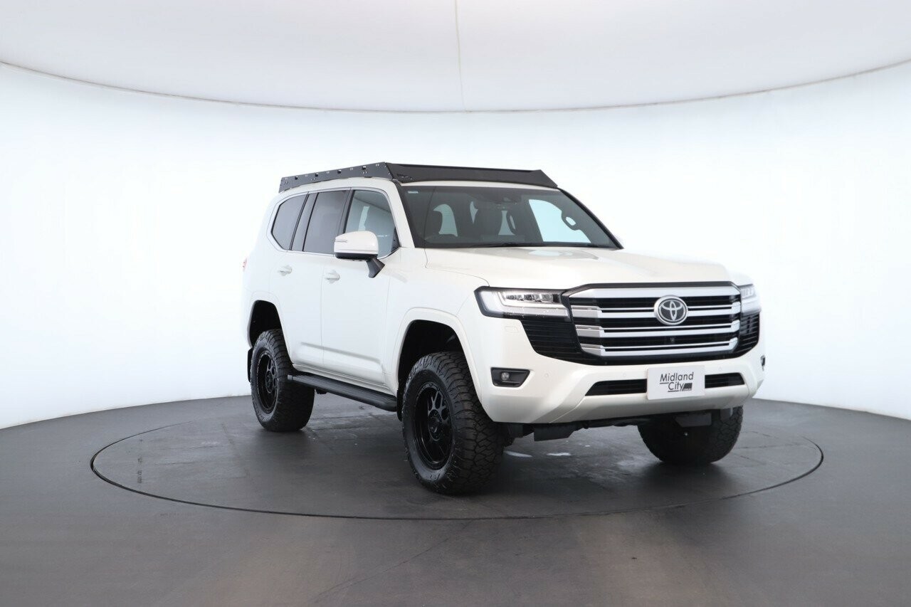 Toyota Landcruiser image 4