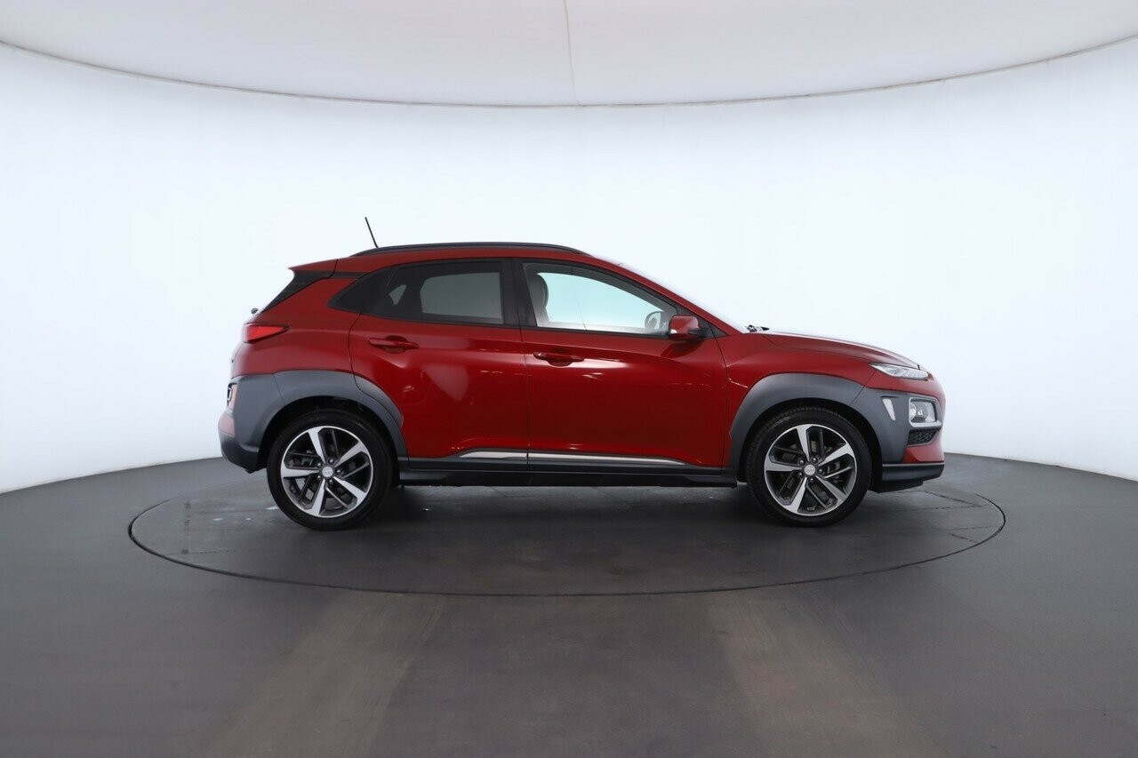 Hyundai Kona image 2