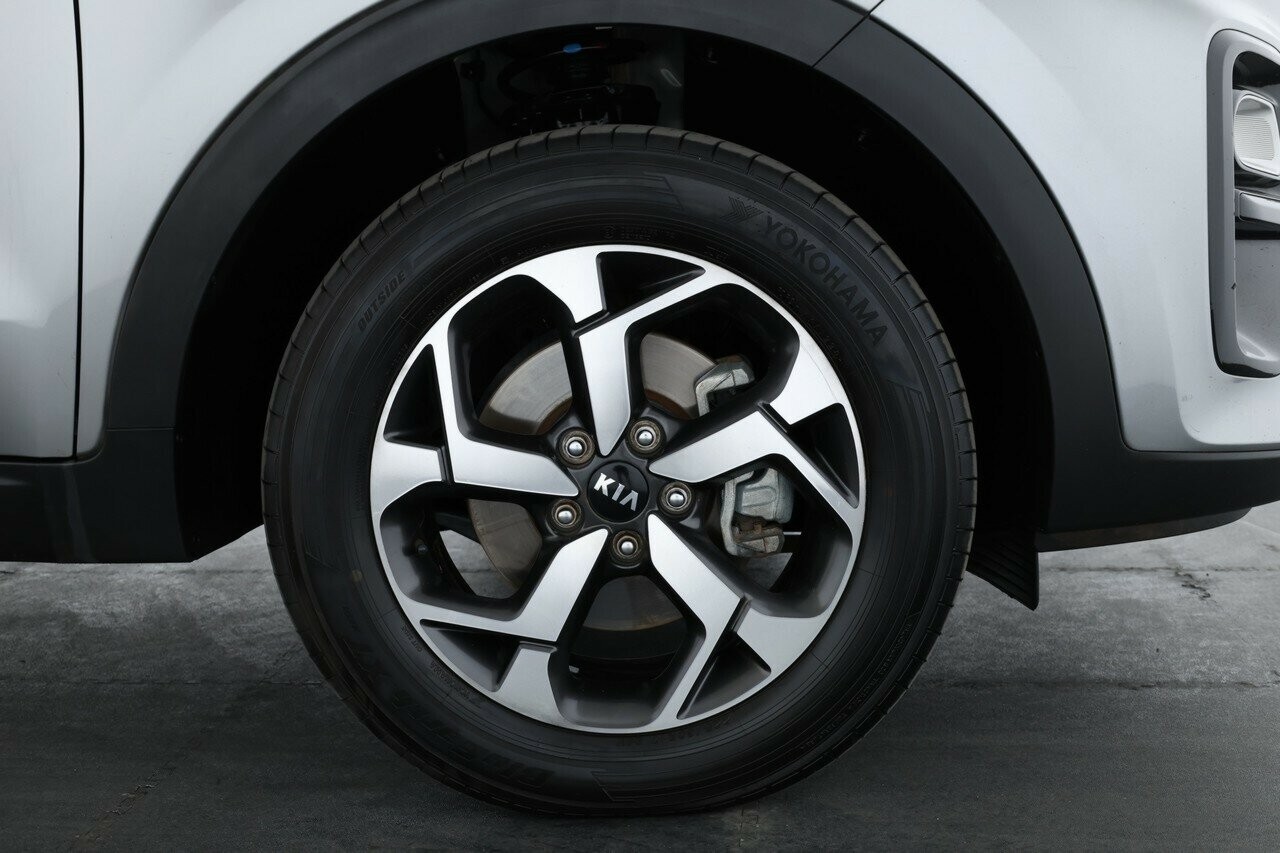 Kia Sportage image 3