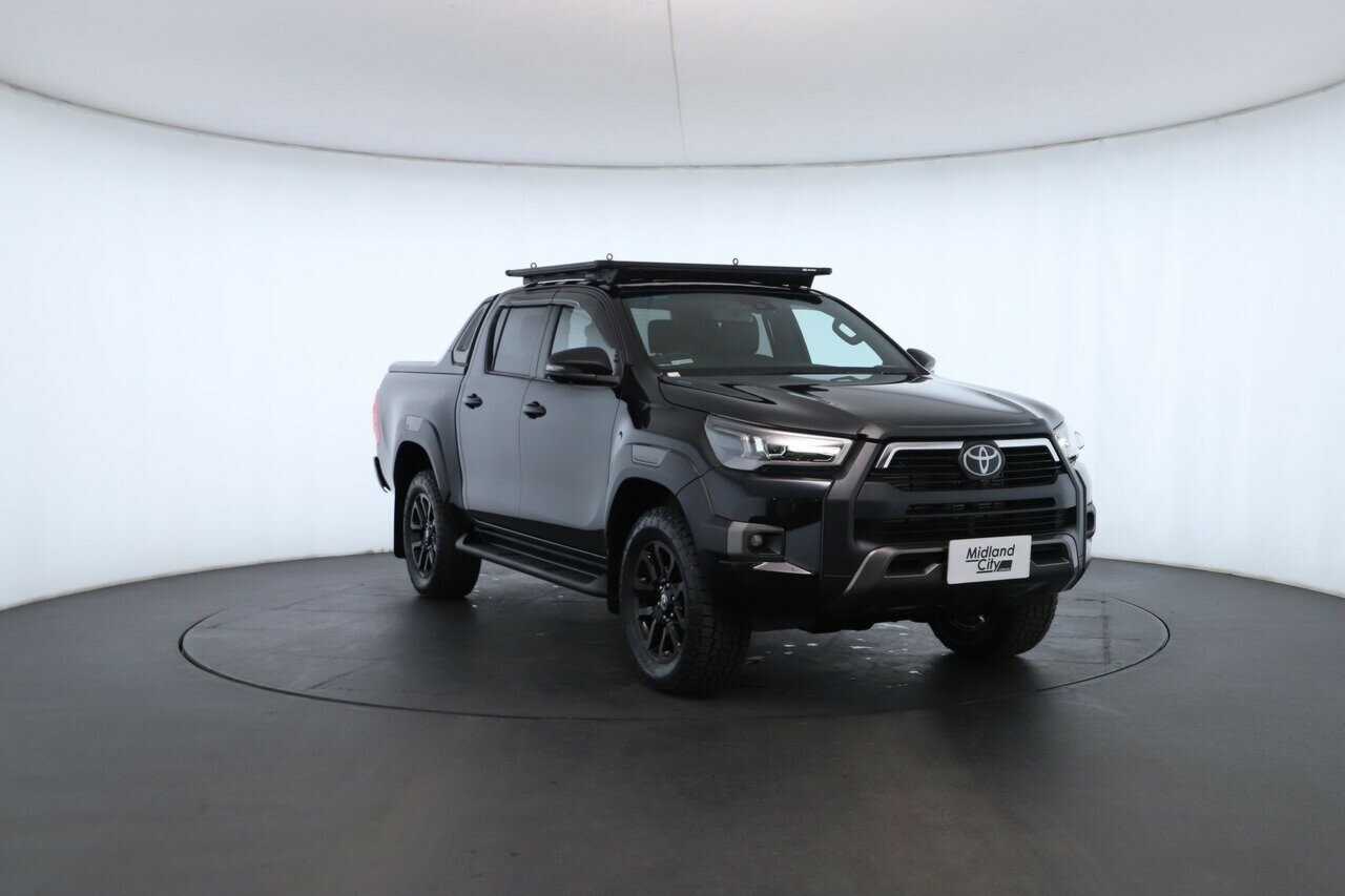 Toyota Hilux image 4
