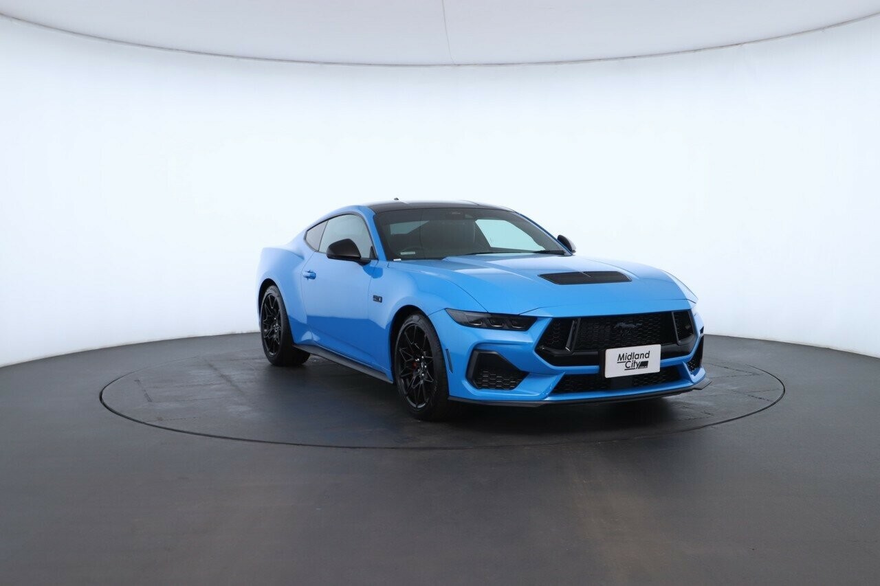 Ford Mustang image 4