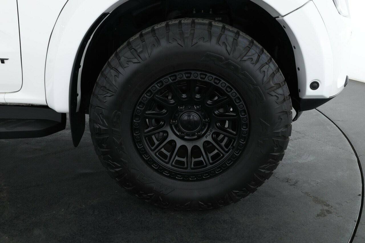 Ford Everest image 3