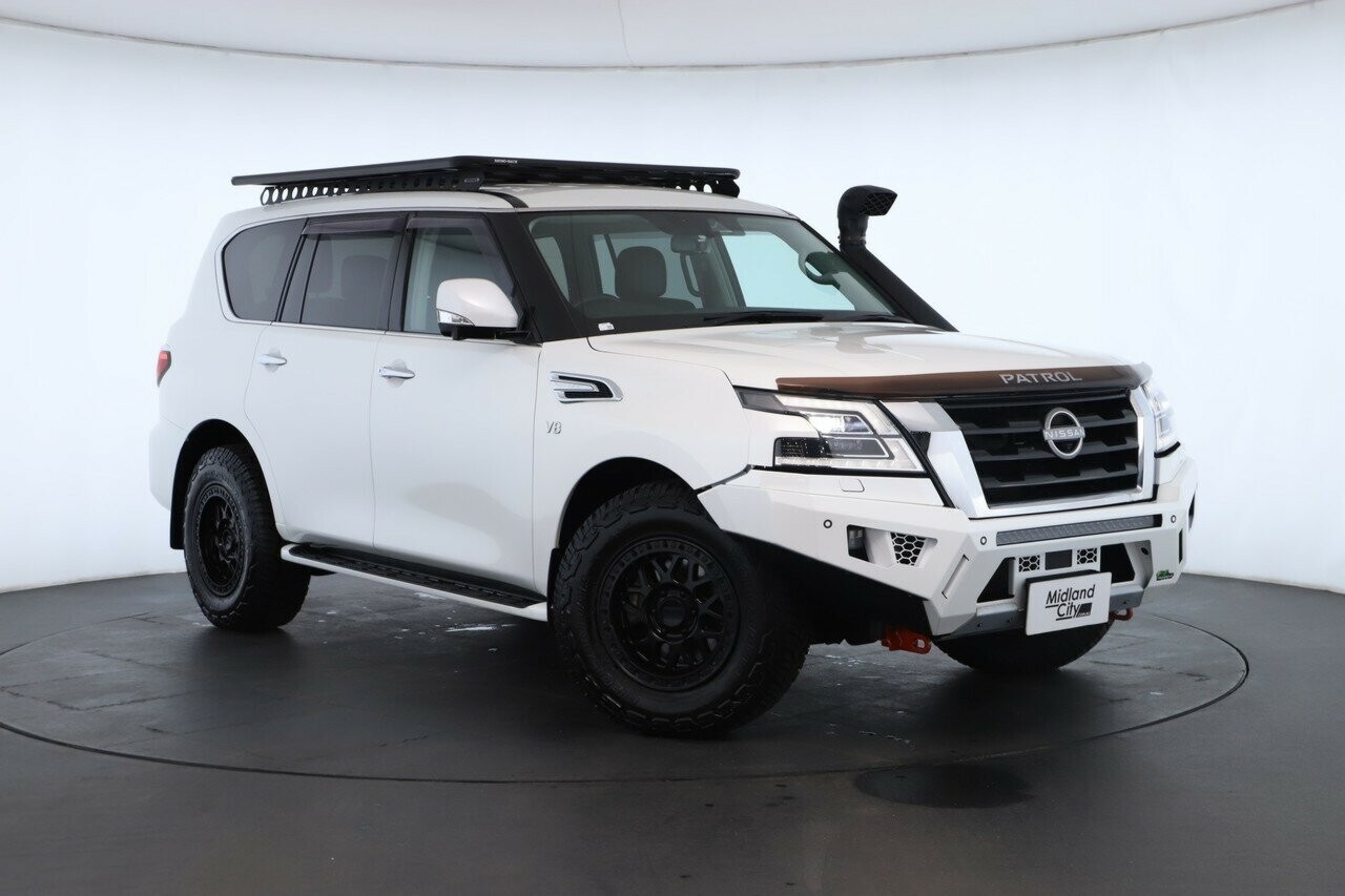 Nissan Patrol image 2