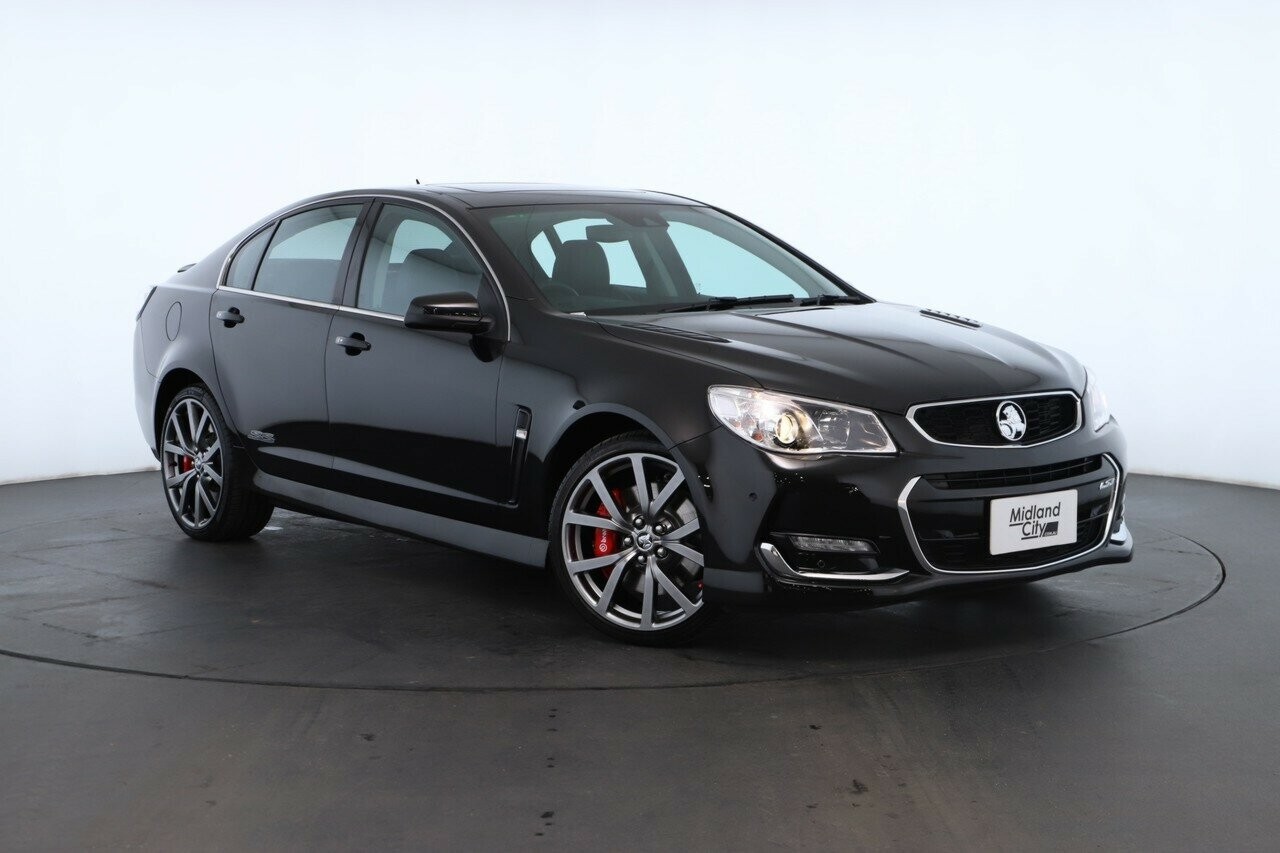 Holden Commodore image 1