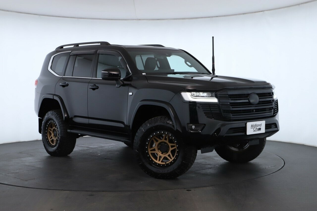 Toyota Landcruiser image 1