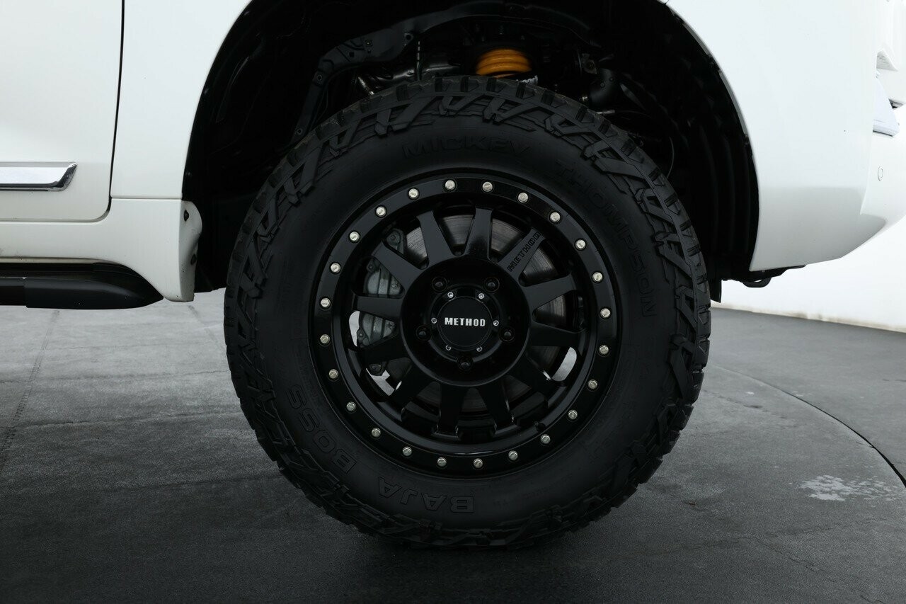 Toyota Landcruiser image 3