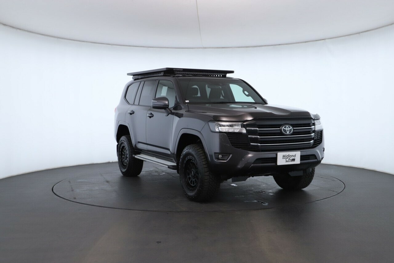 Toyota Landcruiser image 4