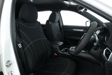 https://vehicle-cdn.autoleague.cloud/30353_61037424_18.jpg