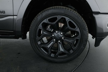 https://vehicle-cdn.autoleague.cloud/30353_61037513_3.jpg