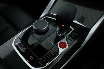 https://vehicle-cdn.autoleague.cloud/30353_61037573_27.jpg