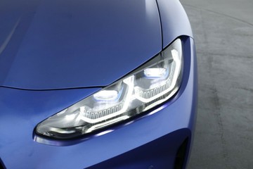 https://vehicle-cdn.autoleague.cloud/30353_61037573_8.jpg